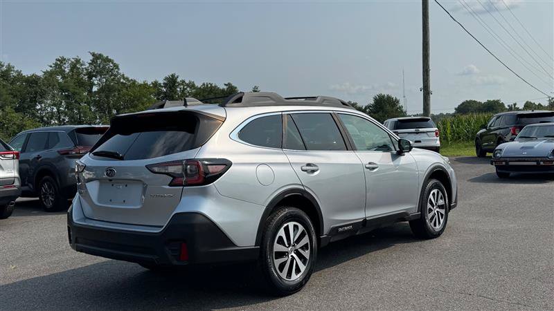 Used 2022 Subaru Outback Premium AWD/4WD image 5