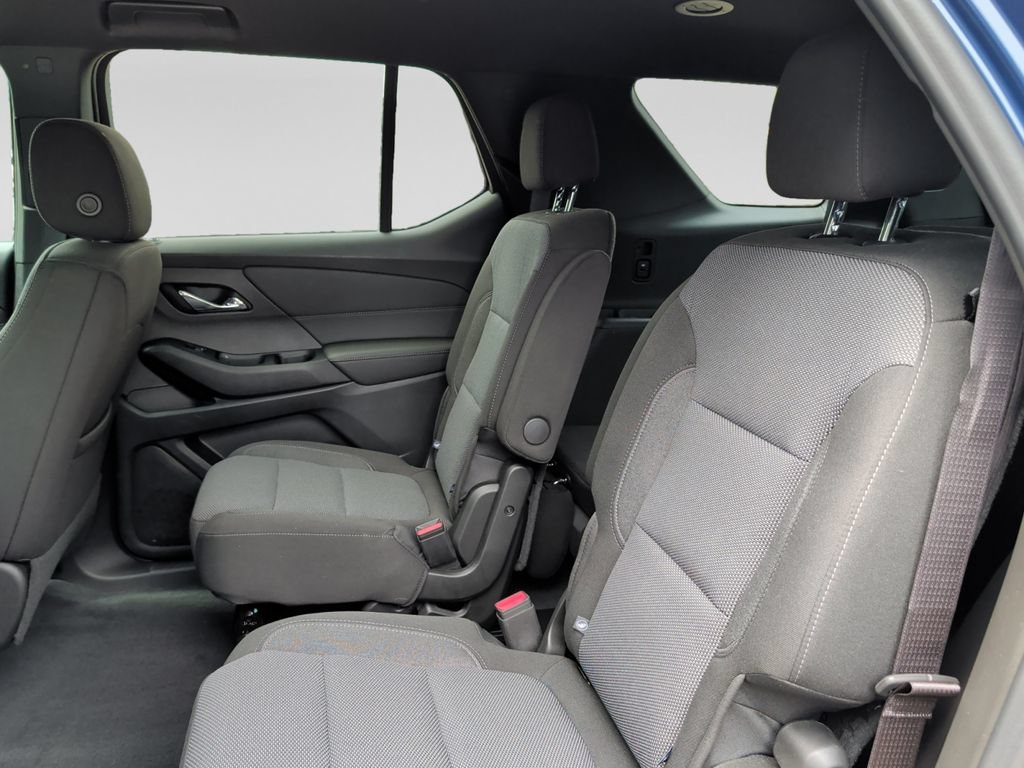 Used 2023 Chevrolet Traverse LT AWD/4WD image 31