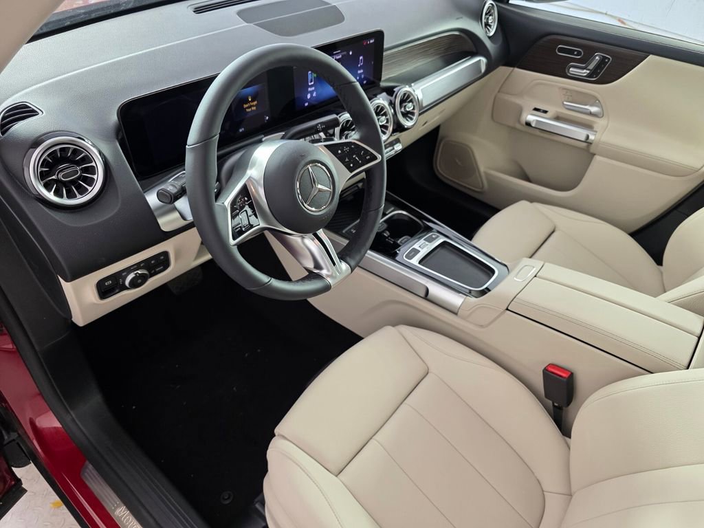 New 2026 Mercedes-Benz GLB 250 image 7