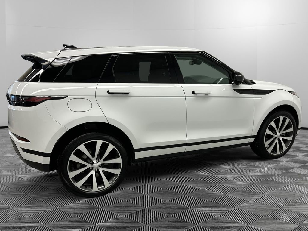 Used 2025 Land Rover Range Rover Evoque S image 6