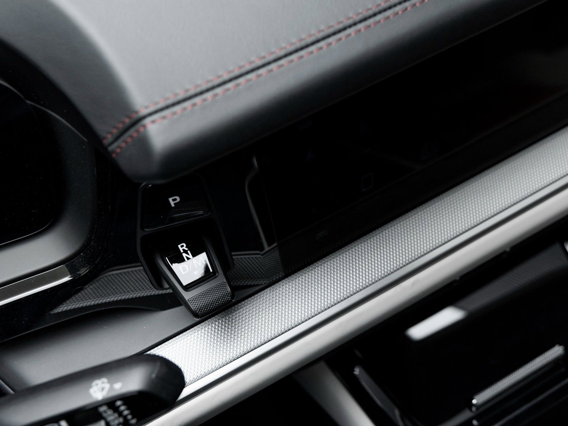 New 2026 Porsche Cayenne S image 20