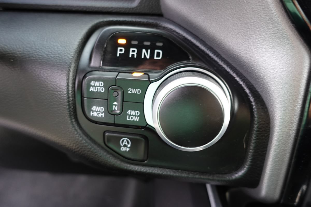 Used 2023 RAM 1500 Big Horn AWD/4WD image 49
