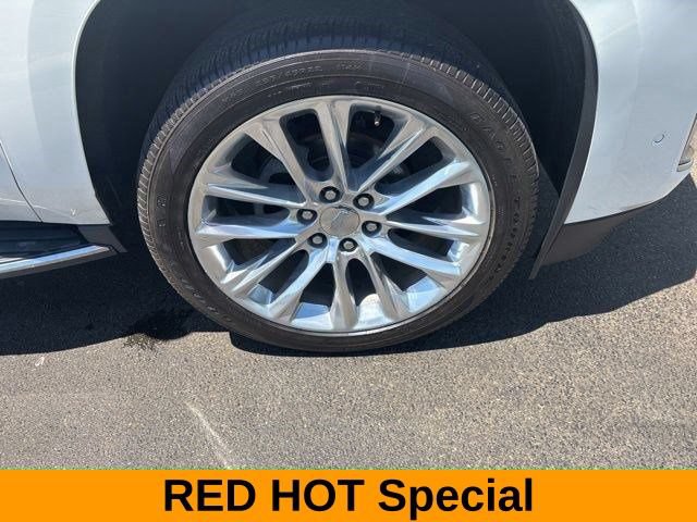 Used 2018 Cadillac Escalade ESV Luxury AWD/4WD image 43