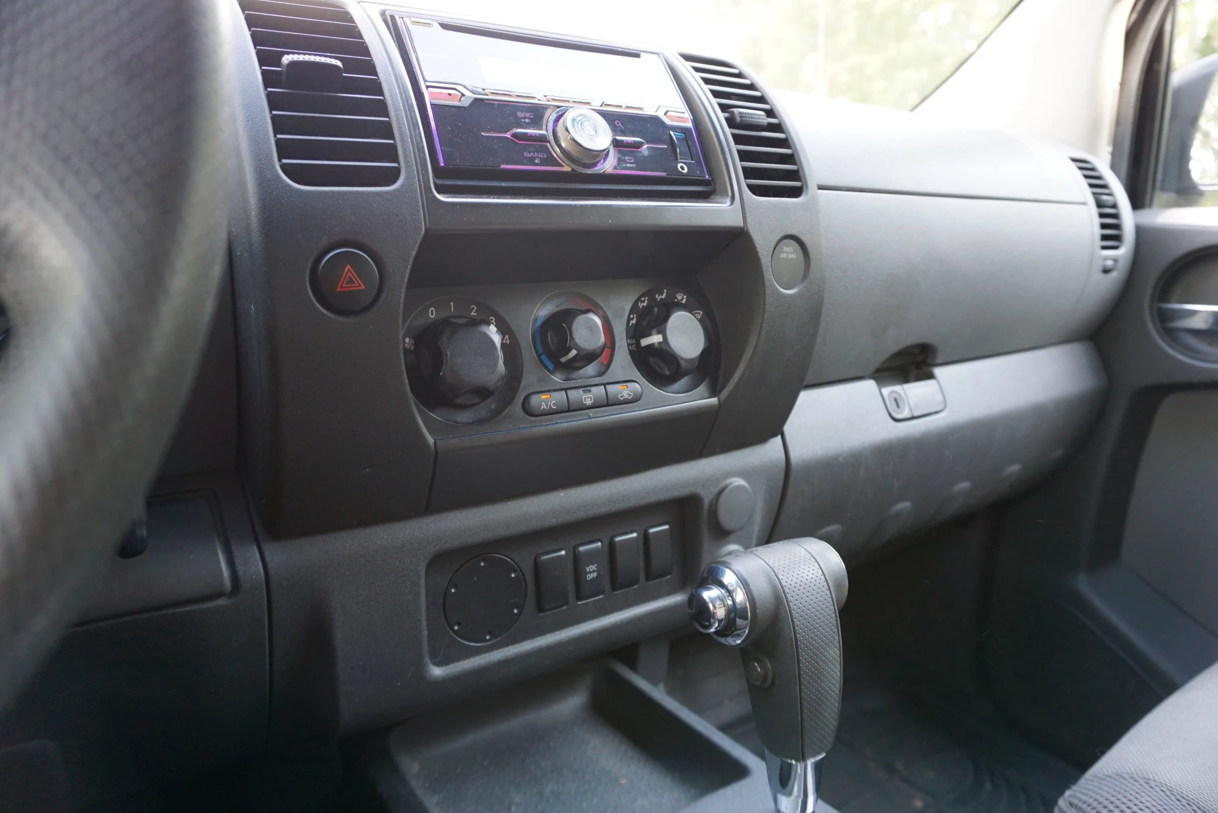 Used 2008 Nissan Xterra S w/ Supplemental Air Bag Pkg RWD image 23