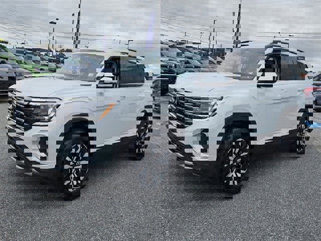 New 2026 Volkswagen Atlas SE image 3