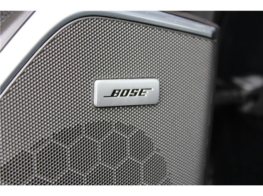 Used 2016 Cadillac Escalade ESV Luxury image 17