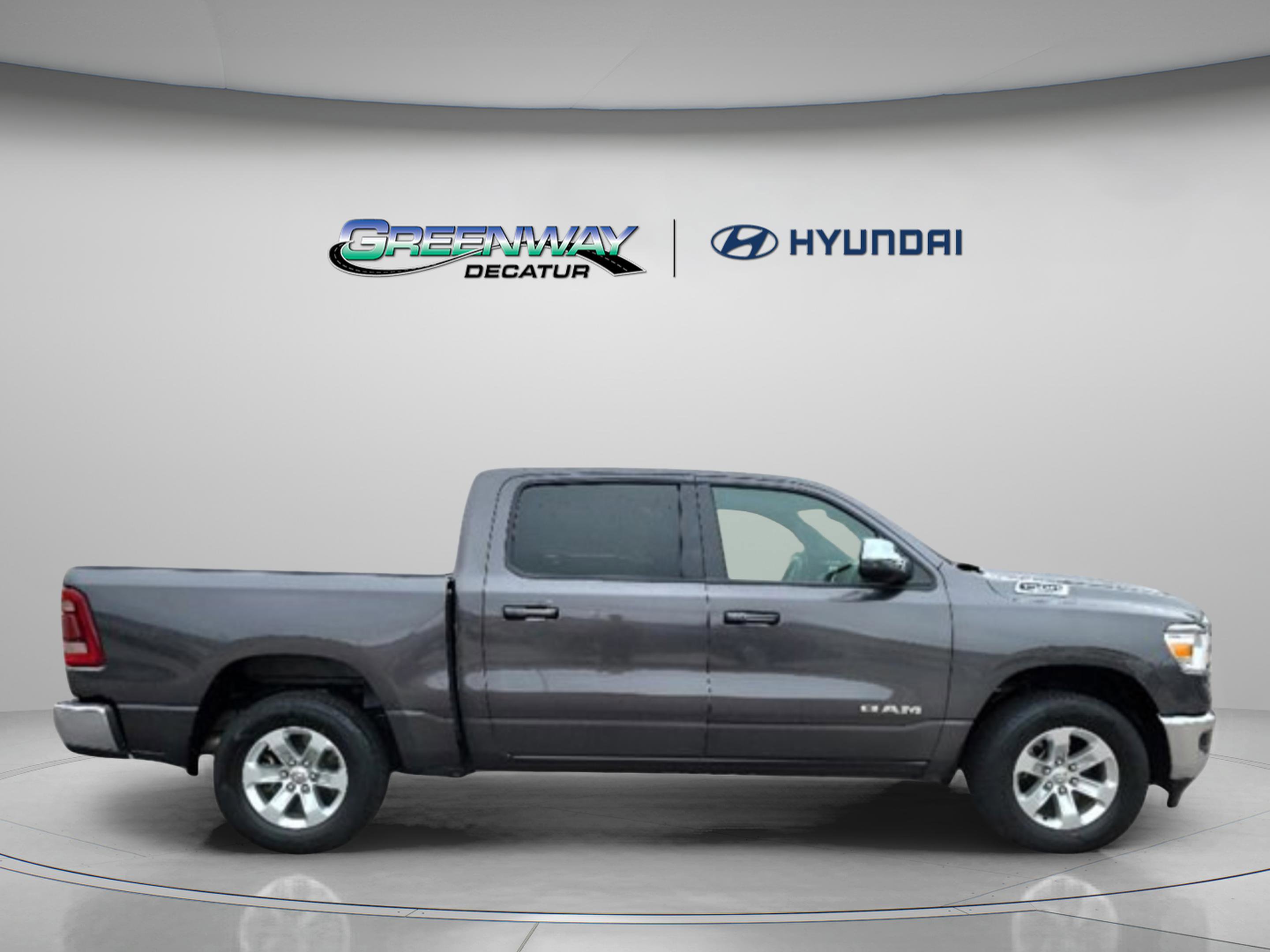 Used 2024 RAM 1500 Laramie image 7