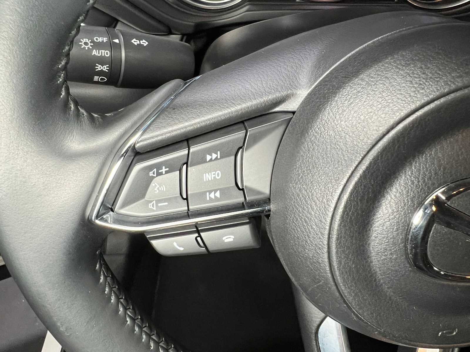 Used 2019 MAZDA CX-5 Touring FWD image 27