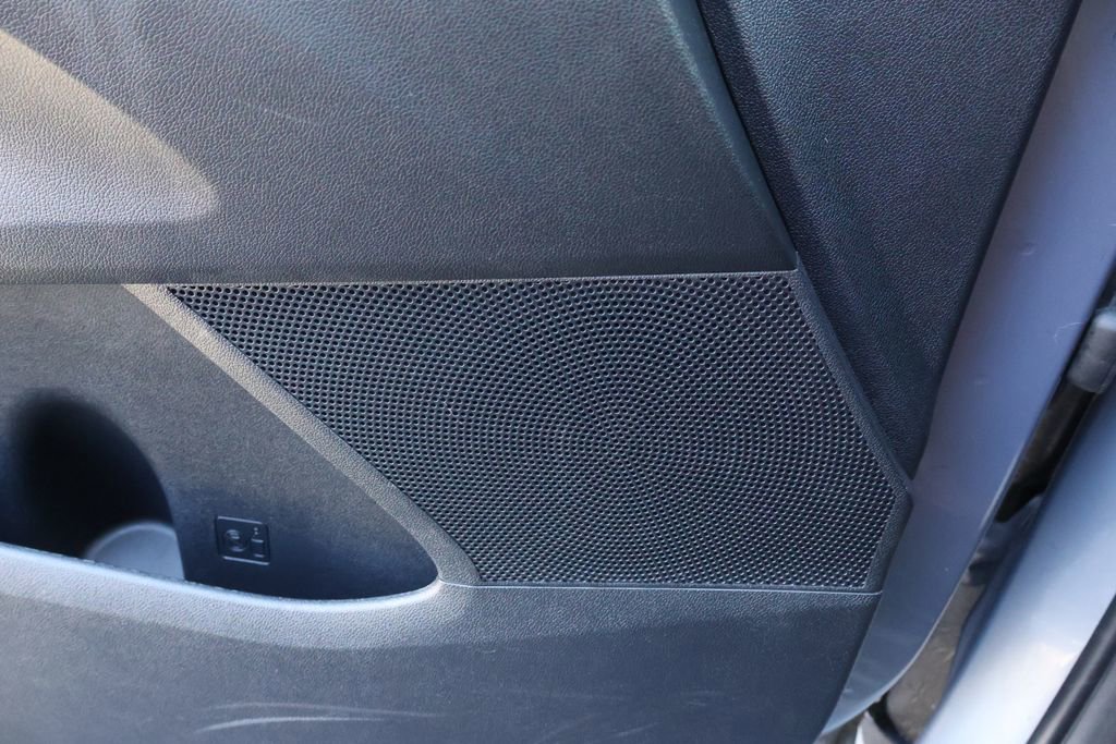 Used 2022 Kia Sorento LX image 35