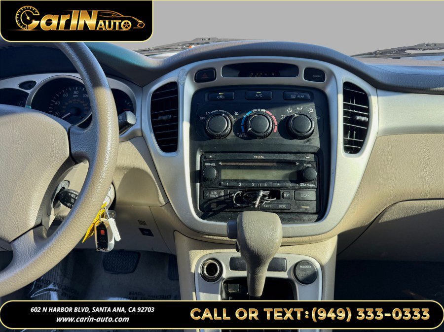 Used 2005 Toyota Highlander 2WD V6 w/ Appearance Pkg image 20
