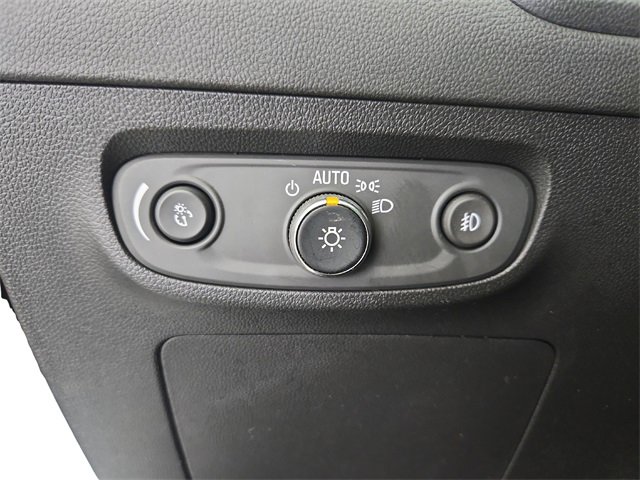 Used 2022 Buick Encore GX Select image 30