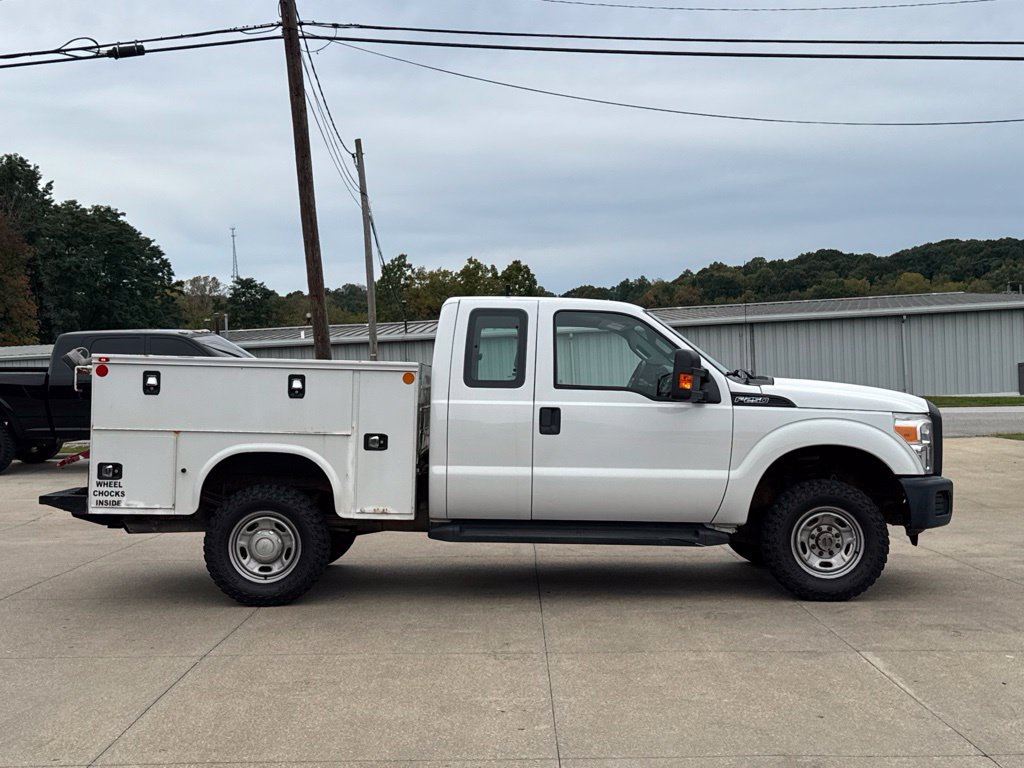 Used 2015 Ford F250 XL w/ Power Equipment Group AWD/4WD image 14