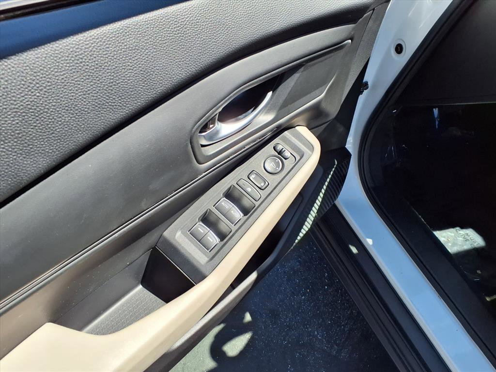 Certified 2024 Honda Accord EX image 20