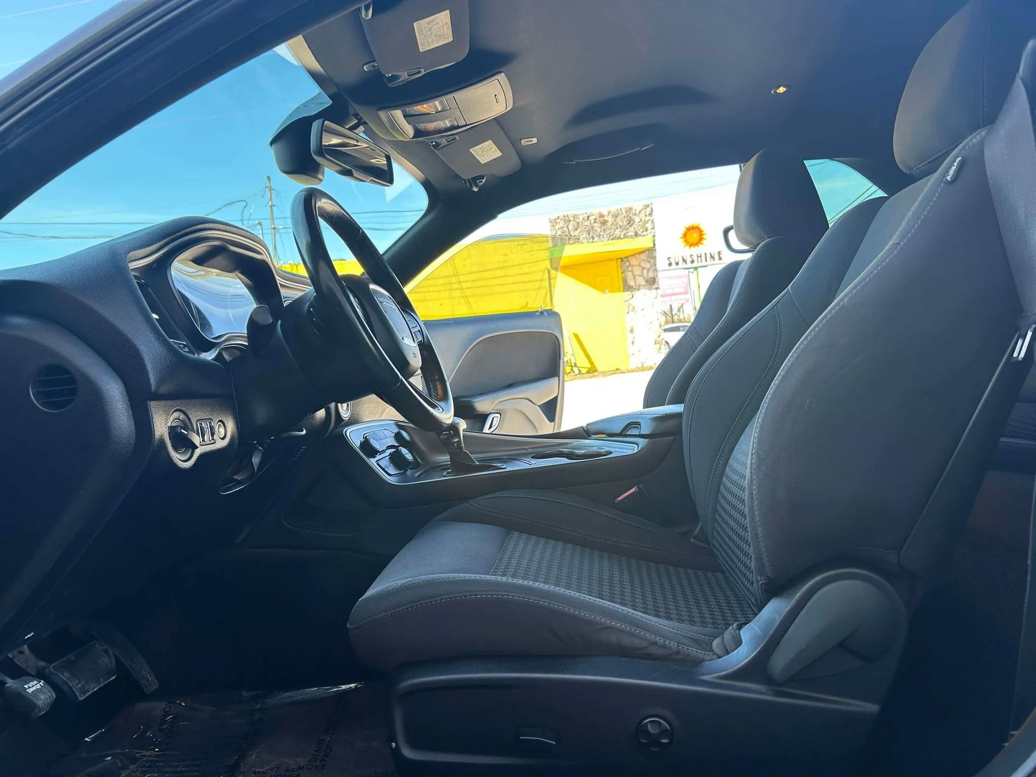 Used 2019 Dodge Challenger SXT image 17