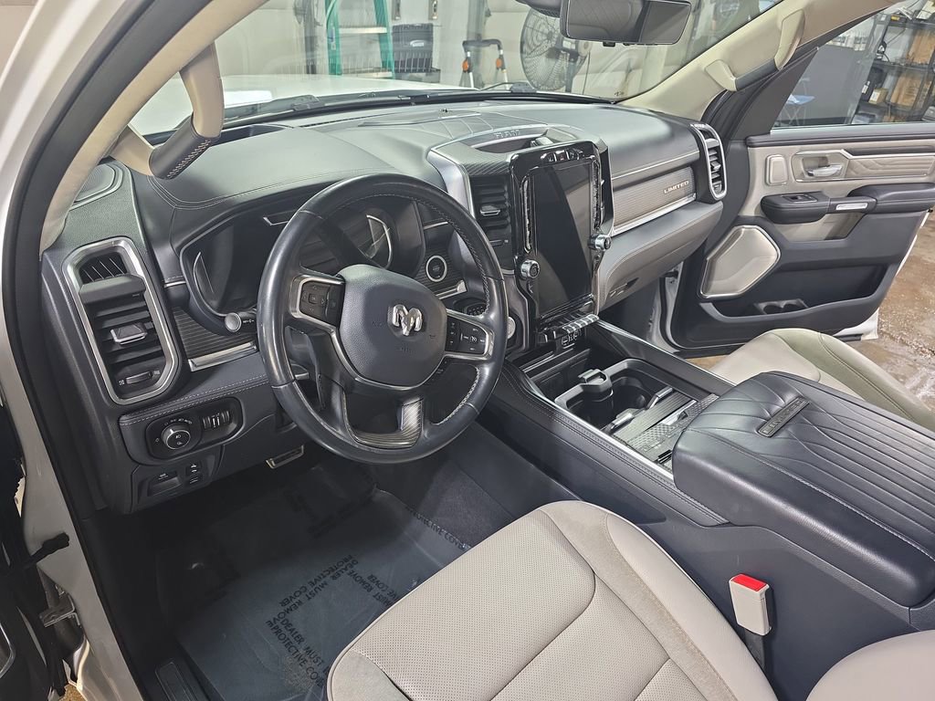 Used 2024 RAM 1500 Limited AWD/4WD image 15