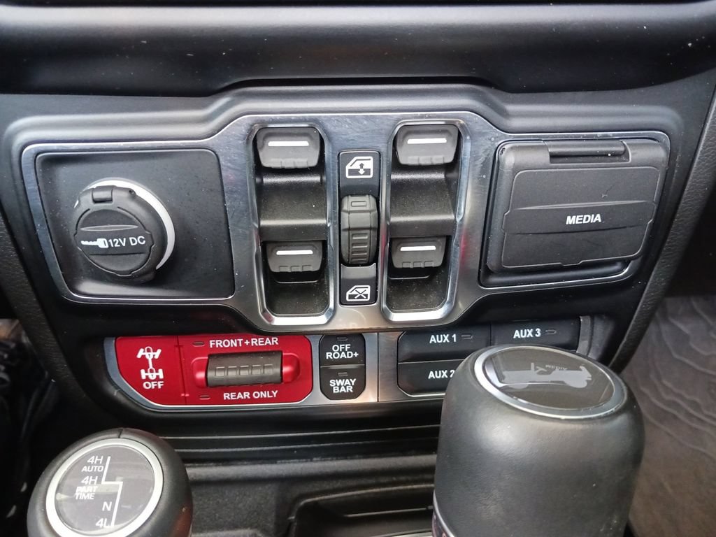 Used 2022 Jeep Wrangler Unlimited Rubicon AWD/4WD image 27