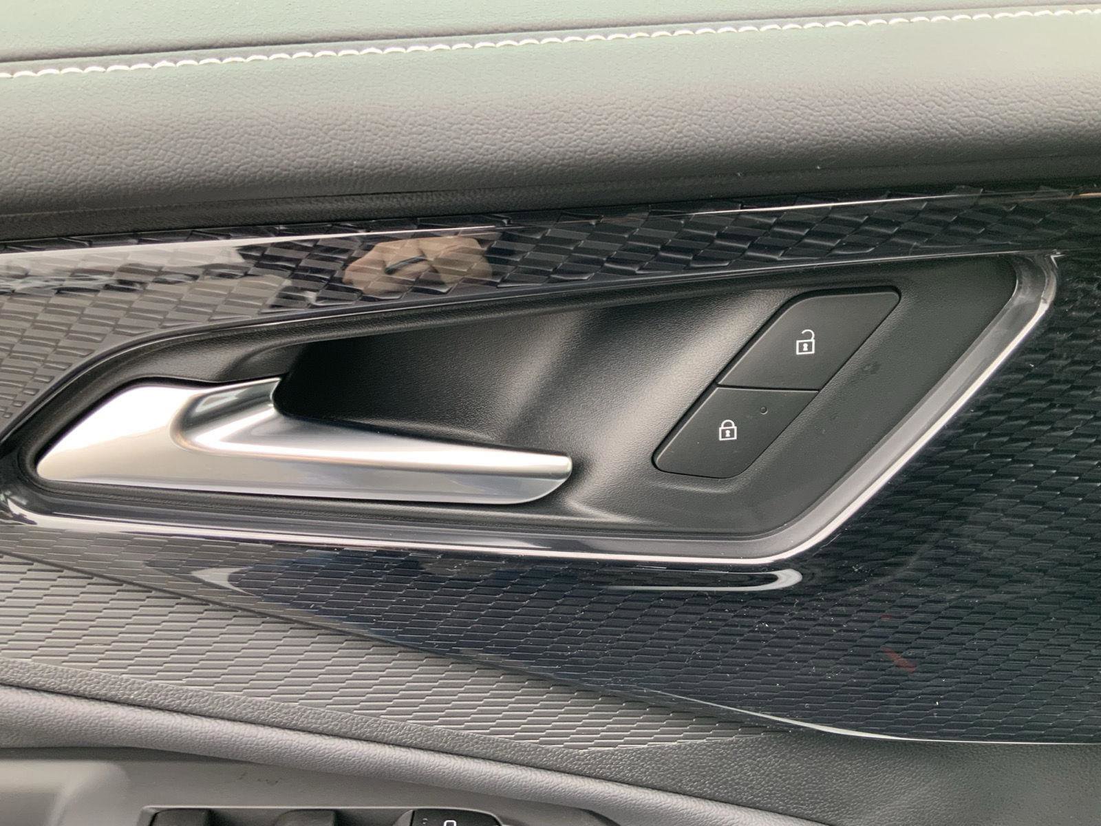 New 2026 Chevrolet Blazer EV LT image 26