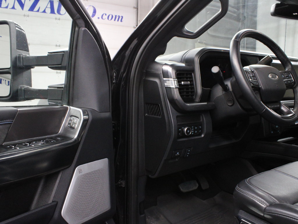 Used 2026 Ford F250 Platinum w/ FX4 Off-Road Package AWD/4WD image 64