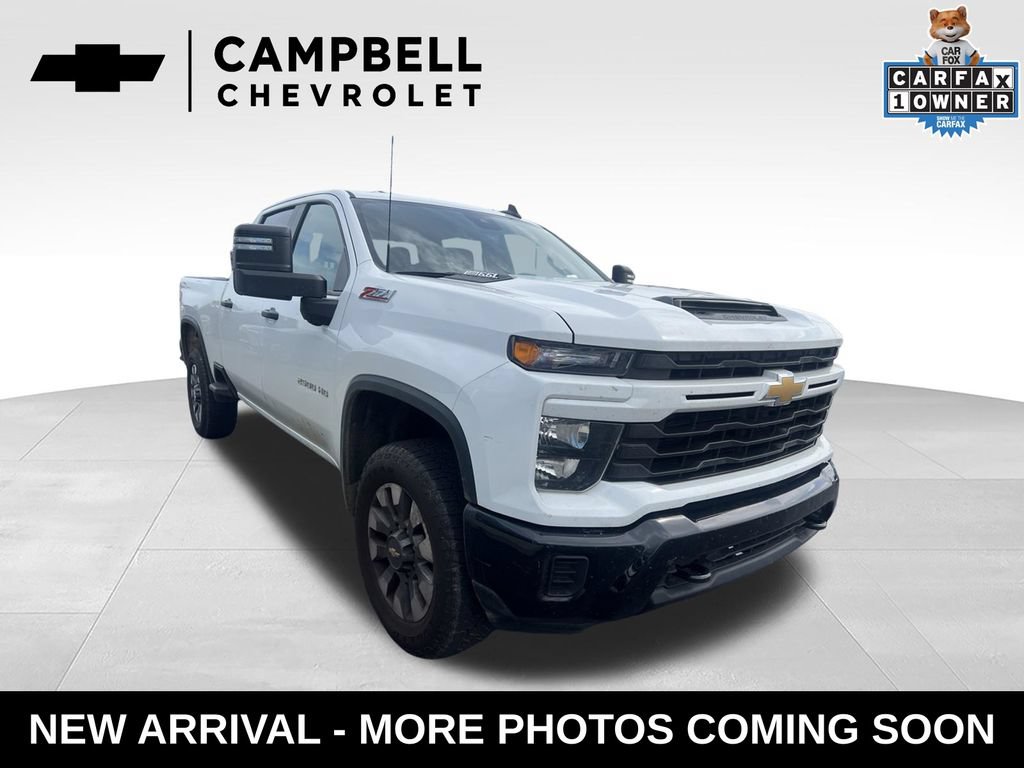Used 2024 Chevrolet Silverado 2500 Custom w/ Custom Value Package AWD/4WD image 13