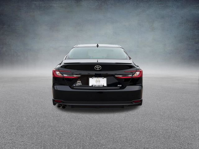 Used 2025 Toyota Camry SE FWD image 6