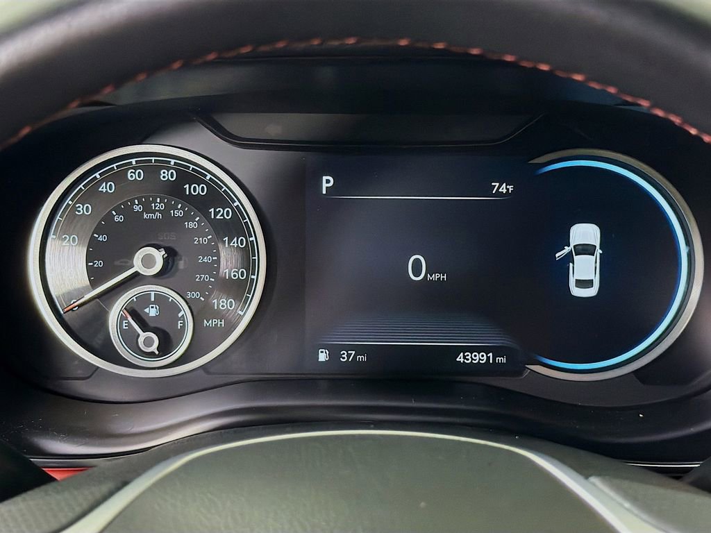 Used 2023 Genesis G70 2.0T w/ Sport Prestige Package image 15