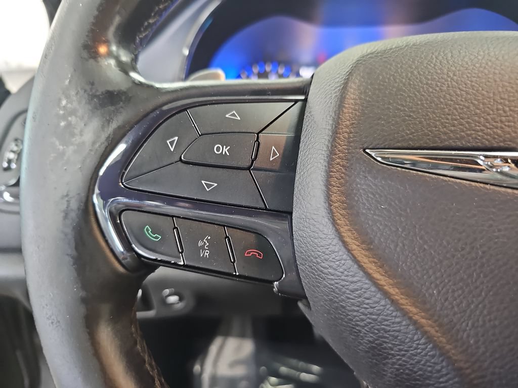 Used 2015 Chrysler 200 S w/ Navigation & Sound Group I FWD image 16