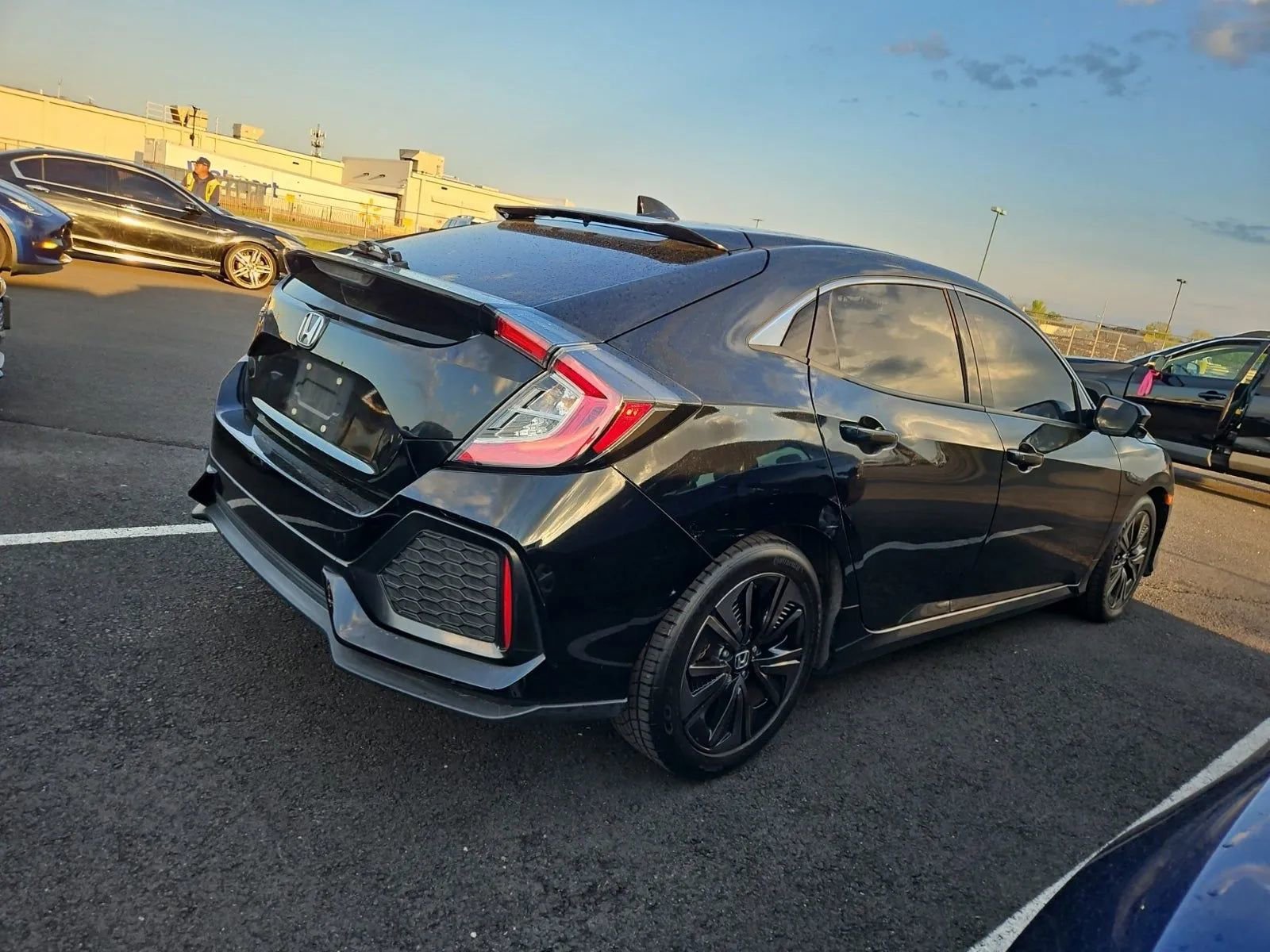 Used 2017 Honda Civic EX image 3