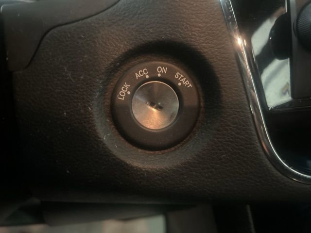 Used 2013 Chrysler 200 LX image 32