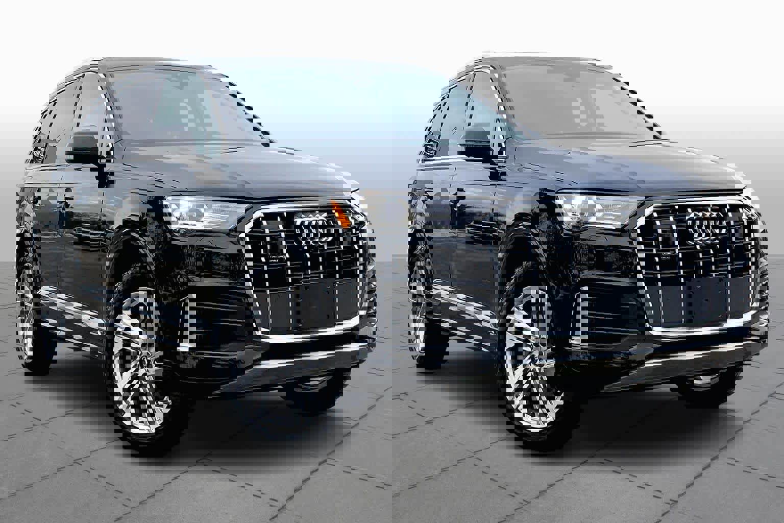 Used 2022 Audi Q7 Premium Plus image 3