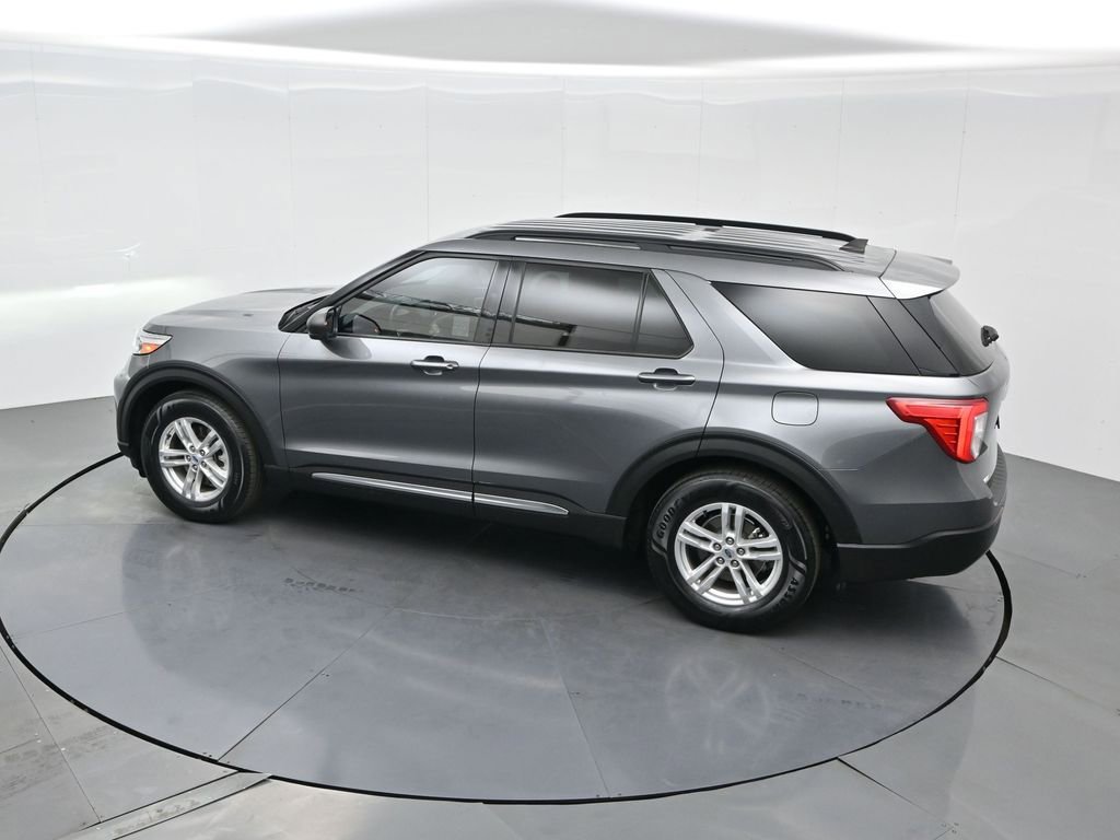 Used 2022 Ford Explorer XLT w/ Equipment Group 202A image 59