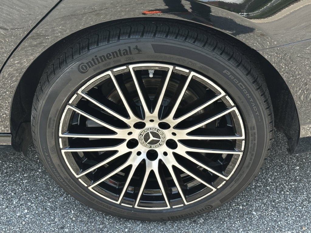 Certified 2025 Mercedes-Benz C 300 4MATIC Sedan image 23
