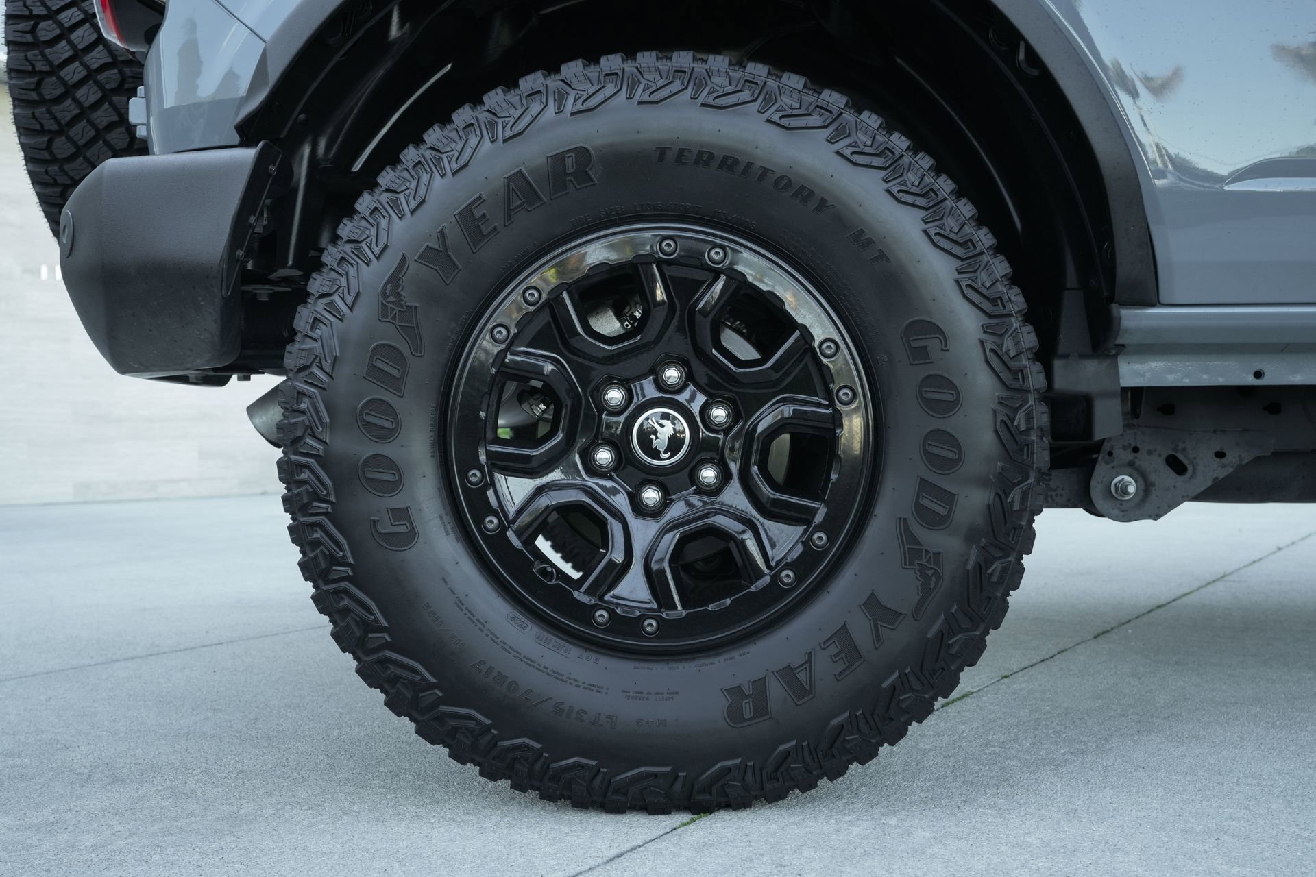 Used 2023 Ford Bronco Wildtrak image 28