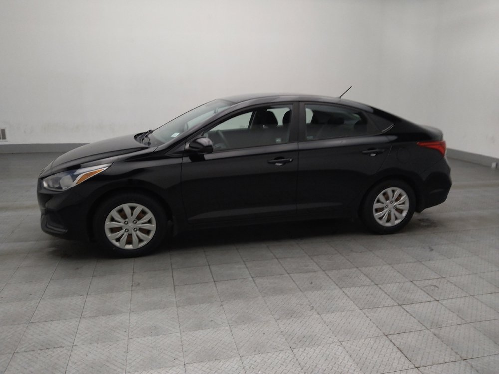 Used 2020 Hyundai Accent SE image 2