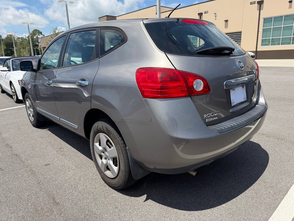 Used 2015 Nissan Rogue S AWD/4WD image 3