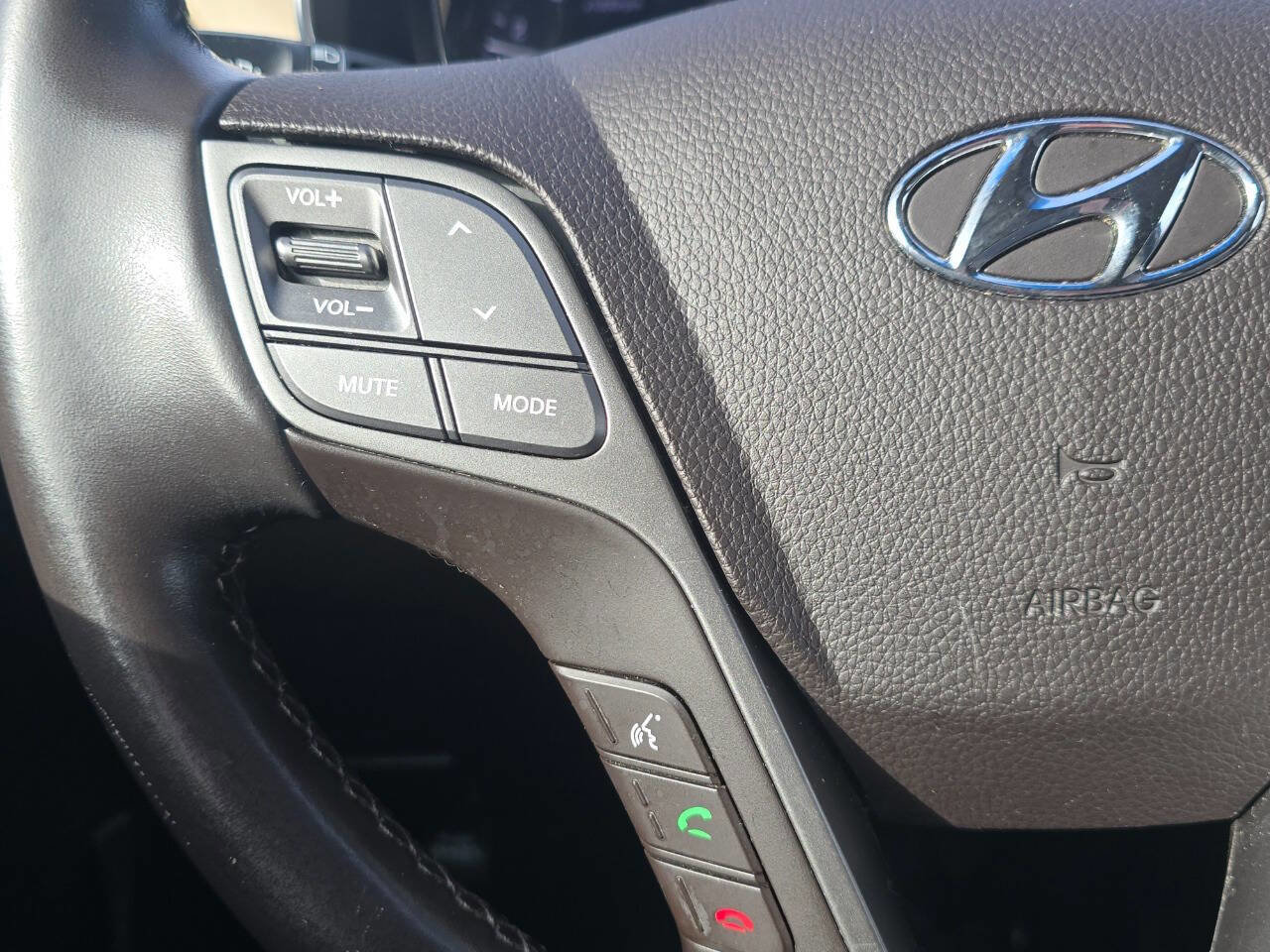 Used 2018 Hyundai Santa Fe Sport image 28