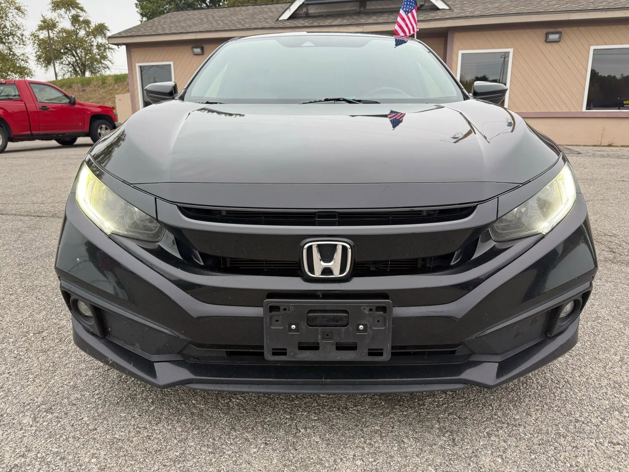 Used 2020 Honda Civic Sport image 9