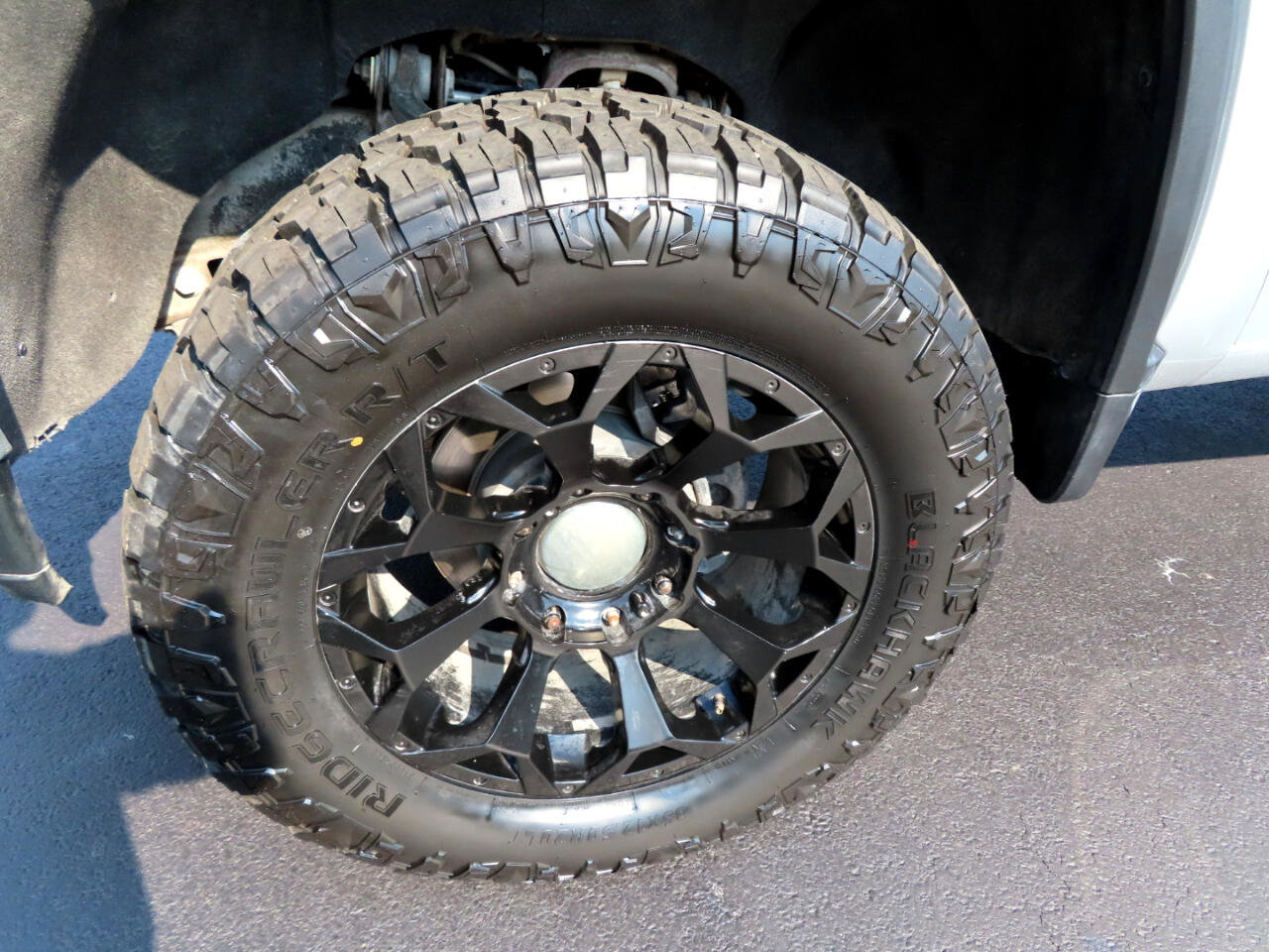 Used 2020 Chevrolet Silverado 2500 LTZ w/ LTZ Convenience Package image 10