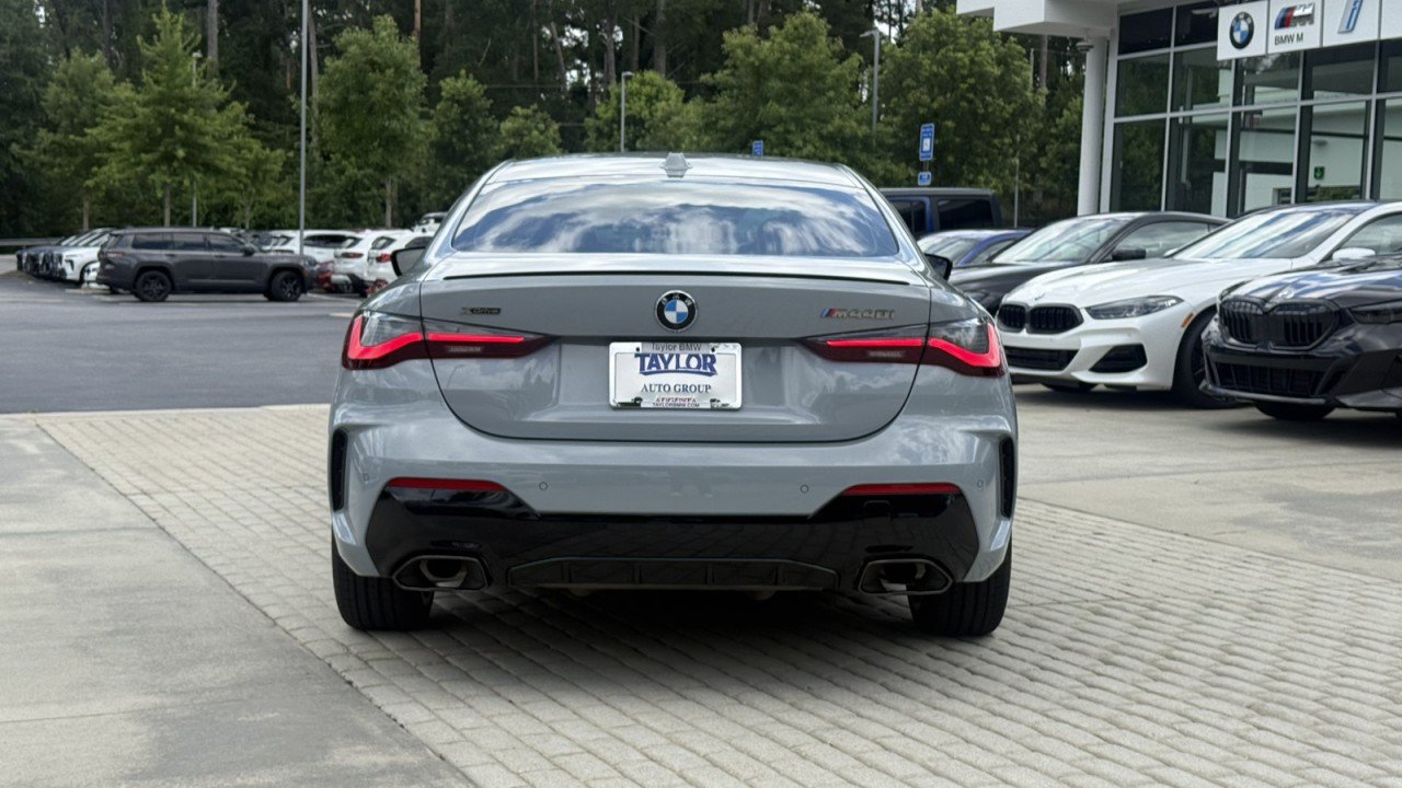 Certified 2024 BMW 440i xDrive Coupe w/ Premium Package AWD/4WD image 4