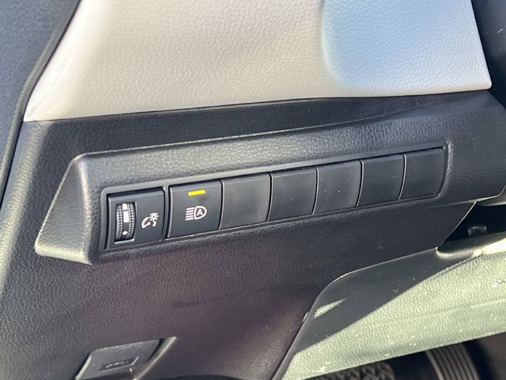 New 2027 Toyota Corolla LE FWD image 28
