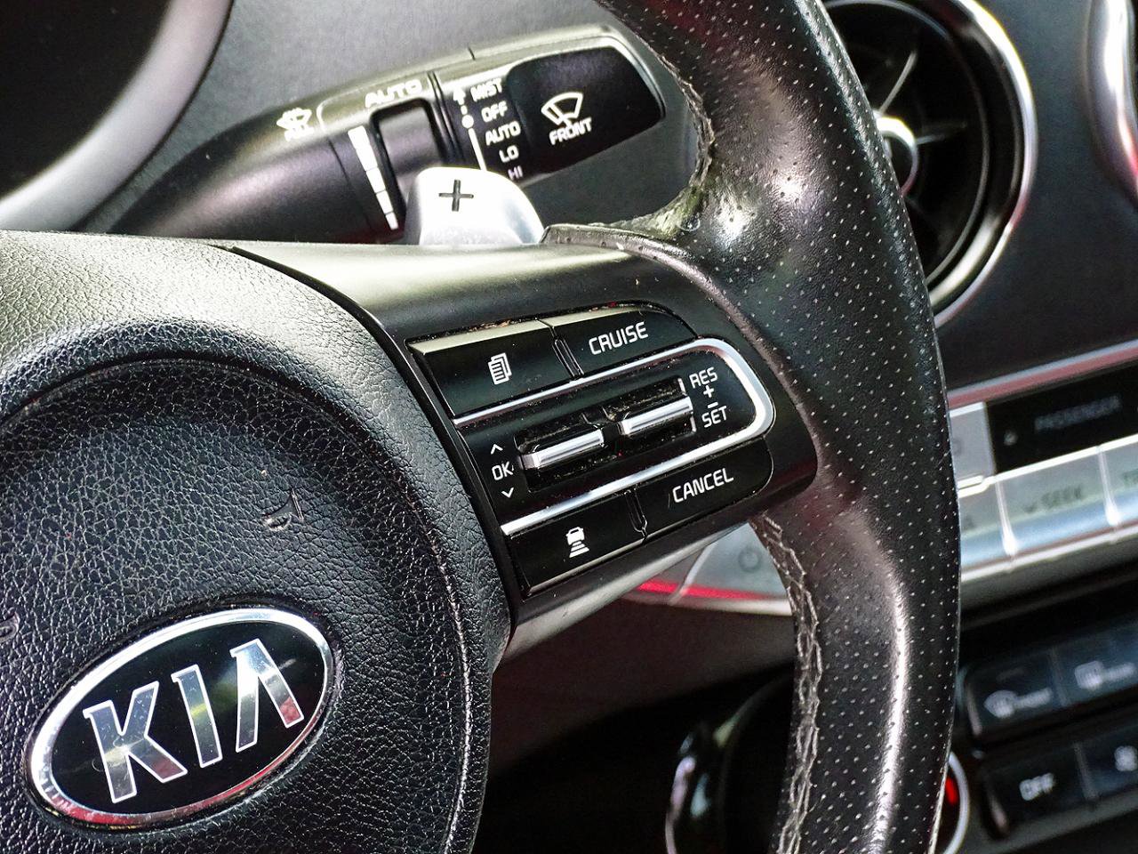 Used 2018 Kia Stinger GT2 AWD/4WD image 34