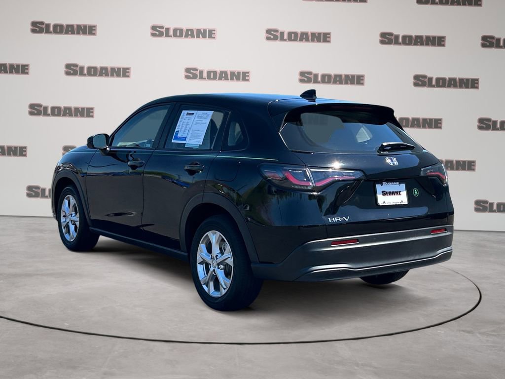 Used 2023 Honda HR-V LX image 3