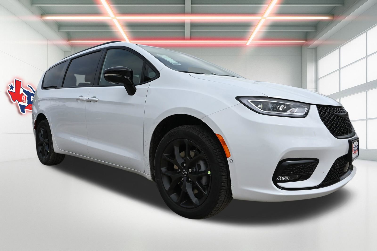 New 2026 Chrysler Pacifica Limited image 5