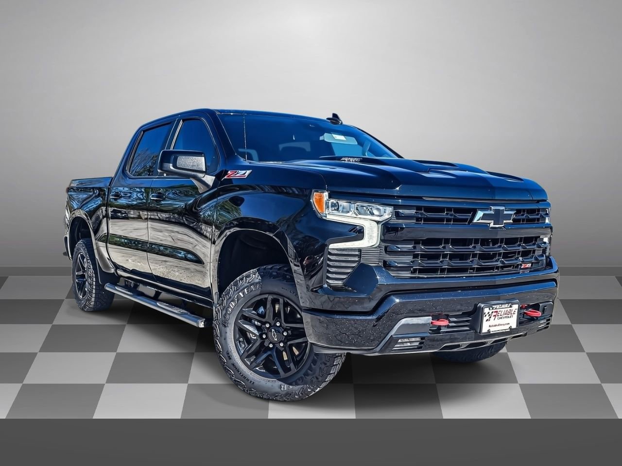 Used 2023 Chevrolet Silverado 1500 LT Trail Boss image 1