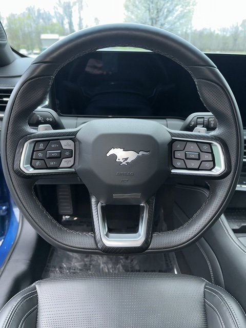 Used 2024 Ford Mustang GT Premium image 9