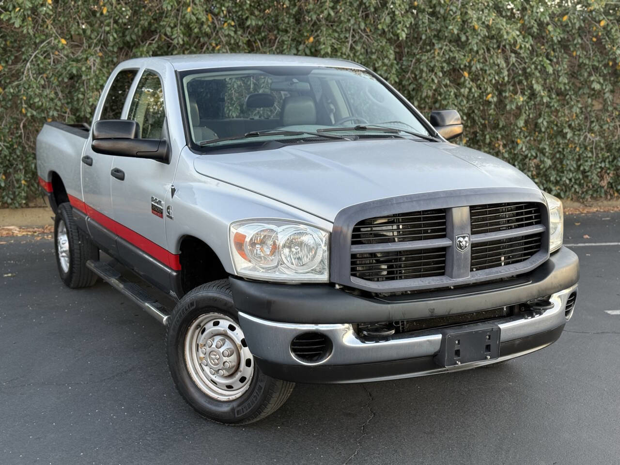 Used 2007 Dodge Ram 2500 Truck ST w/ Trailer Tow Group AWD/4WD image 2