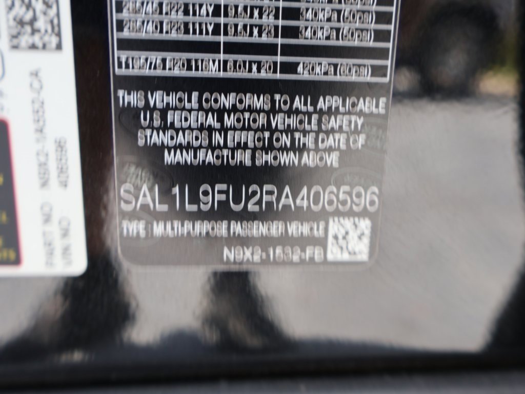 Used 2024 Land Rover Range Rover Sport Dynamic SE image 38