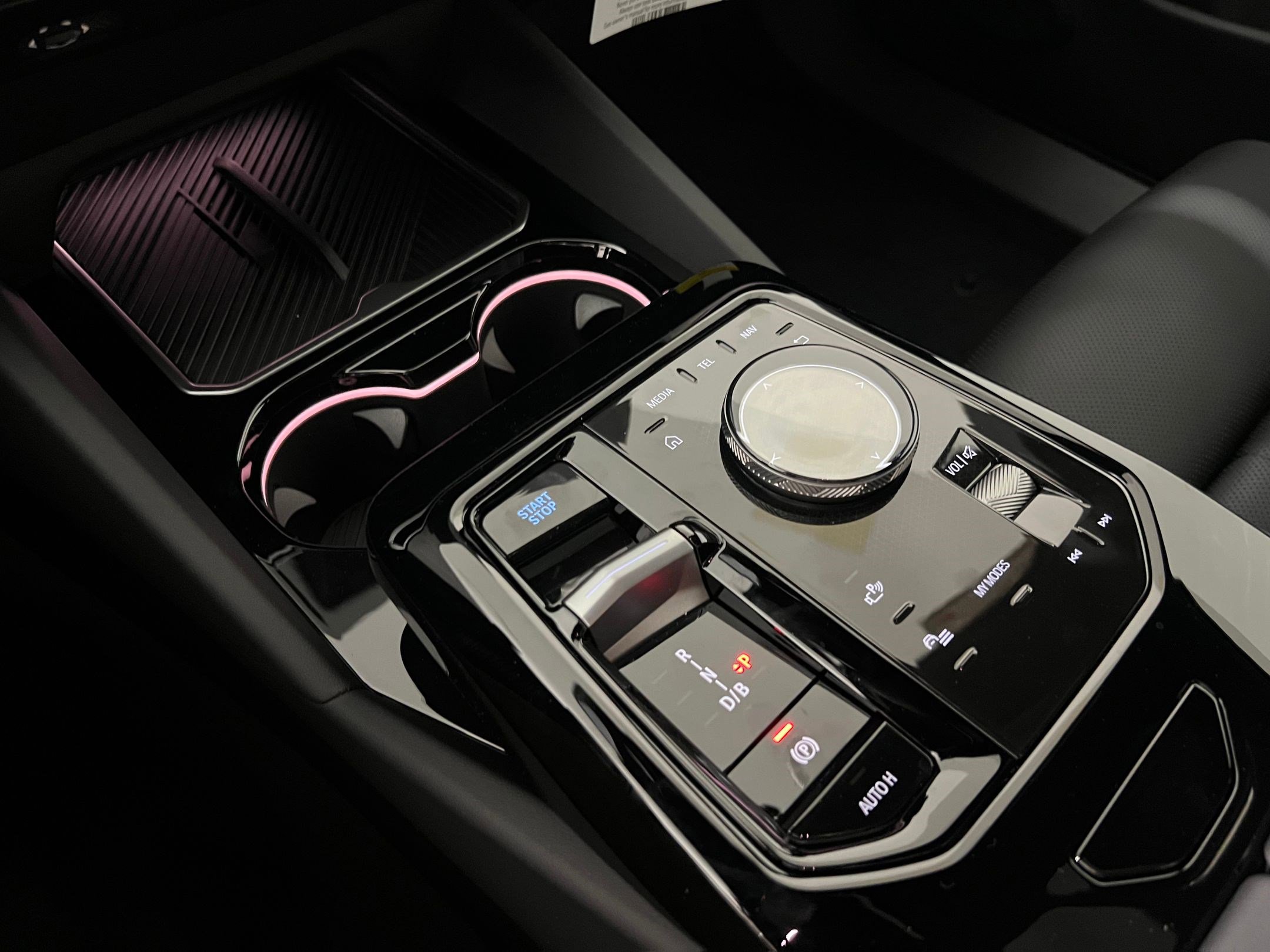 New 2026 BMW i5 eDrive40 w/ M Sport Package RWD image 18