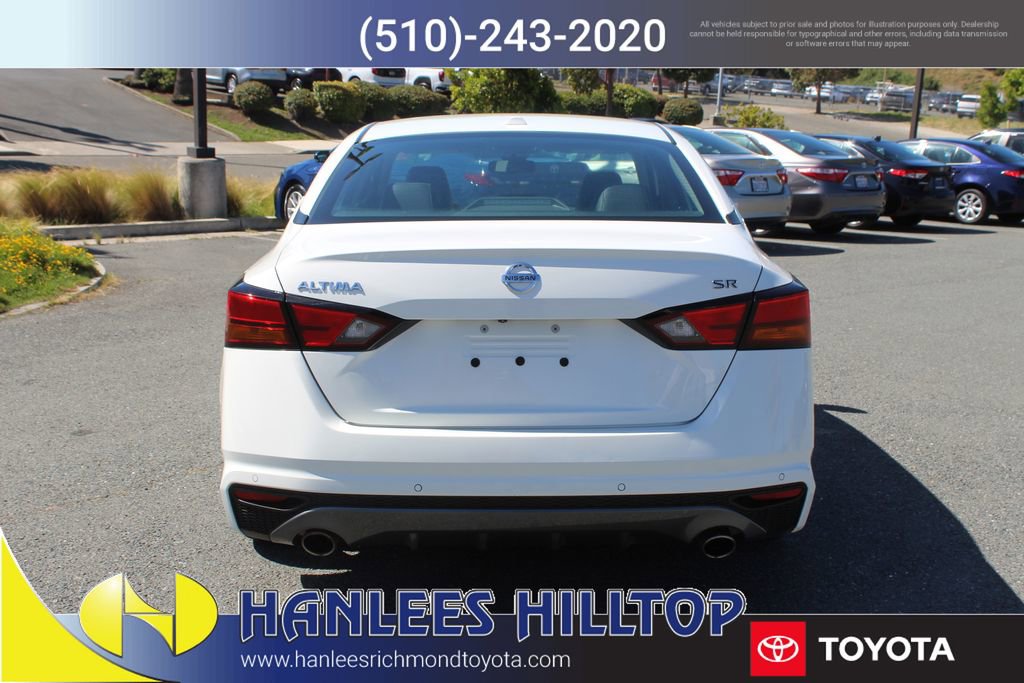 Used 2021 Nissan Altima 2.5 SR FWD image 8