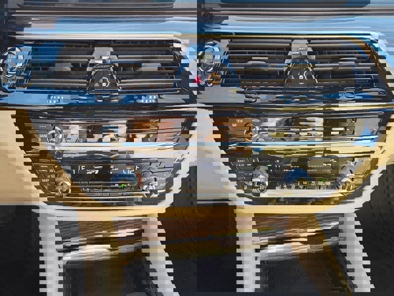 Used 2022 BMW 530i xDrive w/ Convenience Package image 20