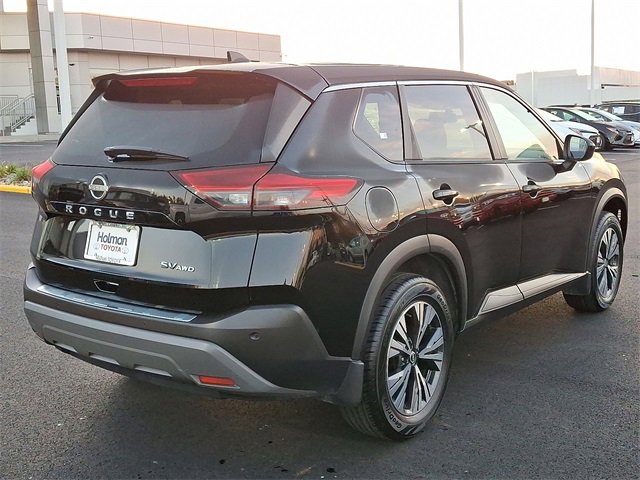 Used 2023 Nissan Rogue SV image 7